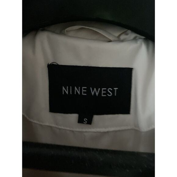 Women’s Nine West Long White Hooded Down Filled Coat Size small - Picture 8 of 12